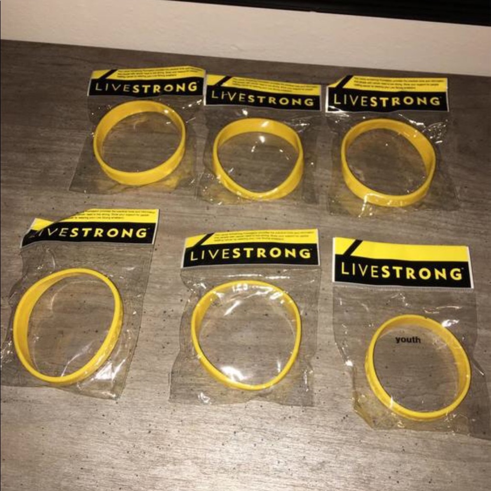 6 Lance Armstrong bracelets 5 adult and 1 youth